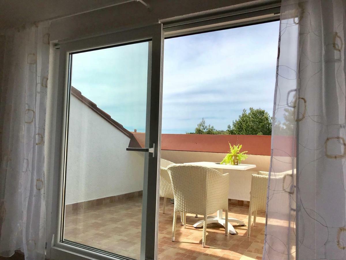 Apartment Vita Mali Lošinj Dış mekan fotoğraf